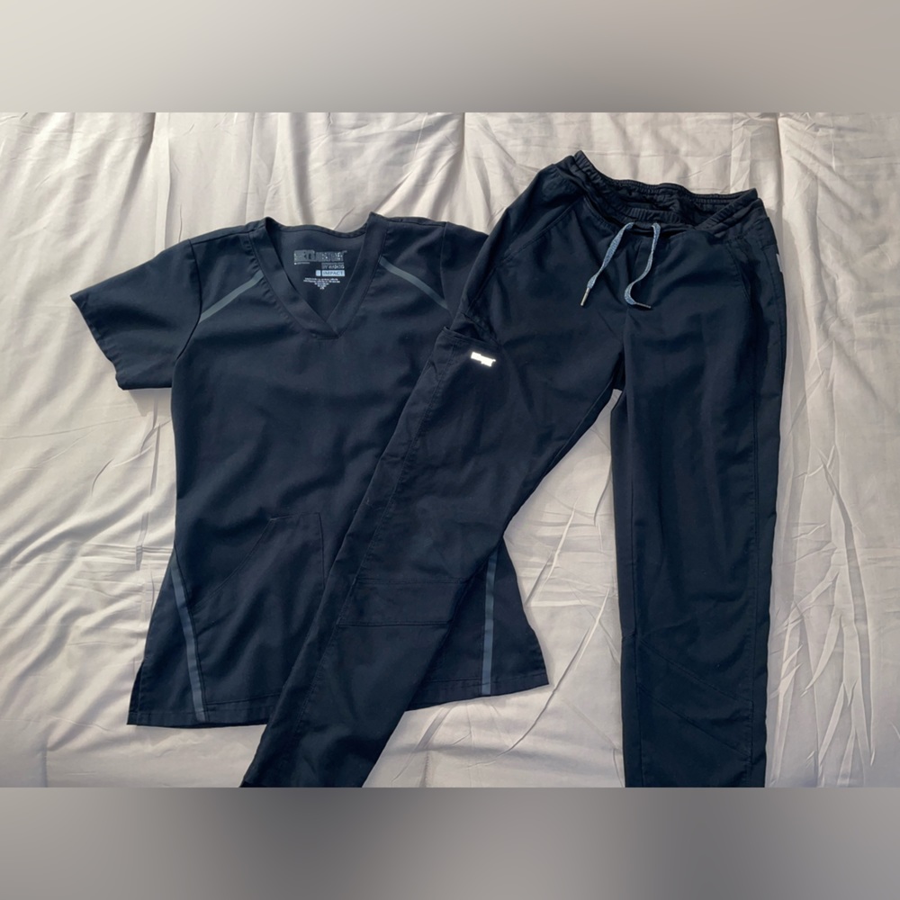 XS Greys Anatomy scrub set